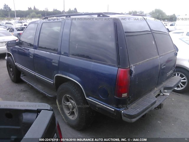 1GNEK13R2WJ328305 - 1998 CHEVROLET TAHOE K1500 BLUE photo 3