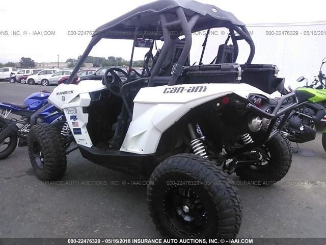 3JBPGAP21FJ000185 - 2015 CAN-AM MAVERICK 1000 R WHITE photo 3