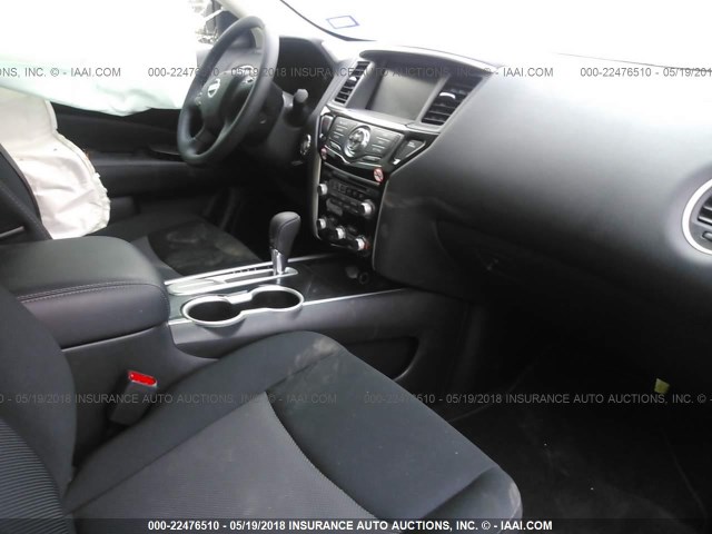 5N1DR2MN0JC635546 - 2018 NISSAN PATHFINDER S/SV/SL/PLATINUM 黑色 照片 5