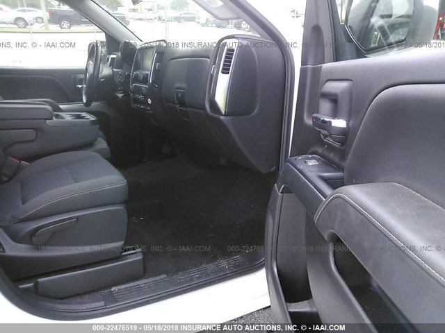 1GCRCREH5JZ182860 - 2018 CHEVROLET SILVERADO C1500 LT أبيض صورة 5