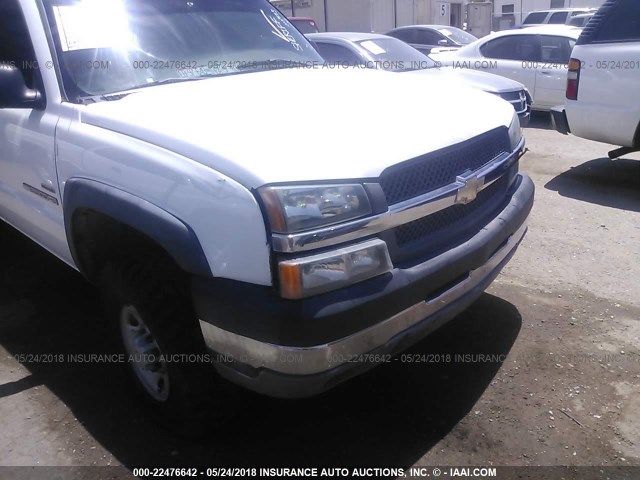 1GCHC24214E291182 - 2004 CHEVROLET SILVERADO C2500 HEAVY DUTY WHITE photo 6