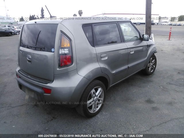 KNDJT2A20A7150562 - 2010 KIA SOUL +/!/SPORT GRAY photo 4