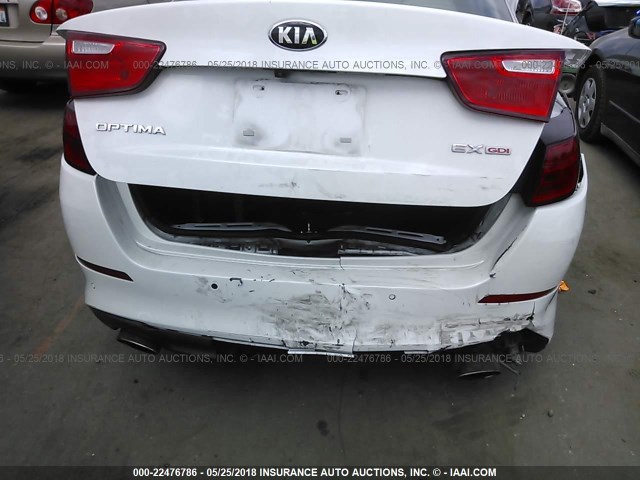 5XXGN4A70FG412557 - 2015 KIA OPTIMA EX WHITE photo 6