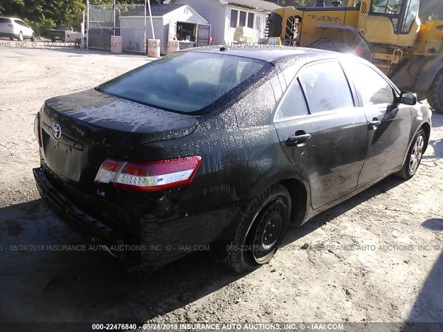 4T1BF3EK7BU687584 - 2011 TOYOTA CAMRY SE/LE/XLE მწვანე ფოტო 4