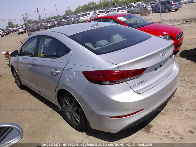 5NPD84LF6JH224136 - 2018 HYUNDAI ELANTRA SEL/VALUE/LIMITED SILVER photo 3