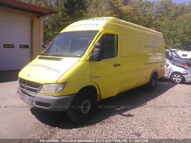 WD2PD744045687691 - 2004 SPRINTER 2500 SPRINTER  YELLOW photo 2