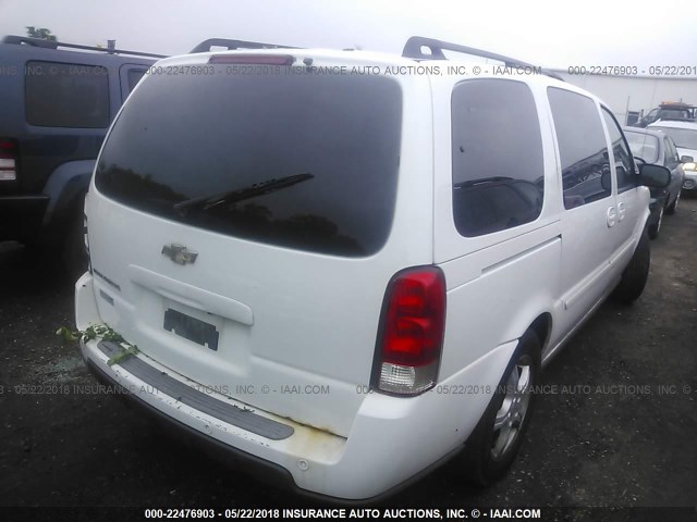 1GNDV23L85D234687 - 2005 CHEVROLET UPLANDER LS WHITE photo 4