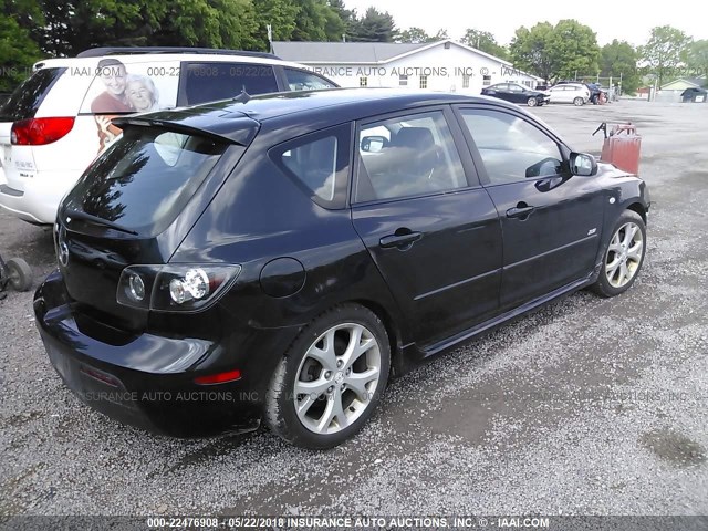JM1BK343181155882 - 2008 MAZDA 3 HATCHBACK BLACK photo 4