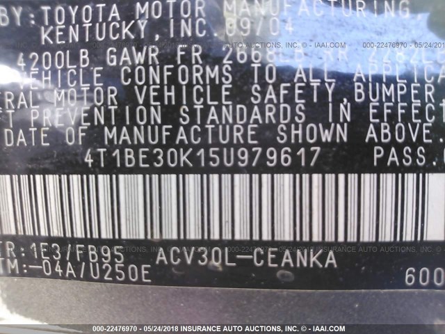 4T1BE30K15U979617 - 2005 TOYOTA CAMRY LE/XLE/SE ნაცრისფერი ფოტო 9