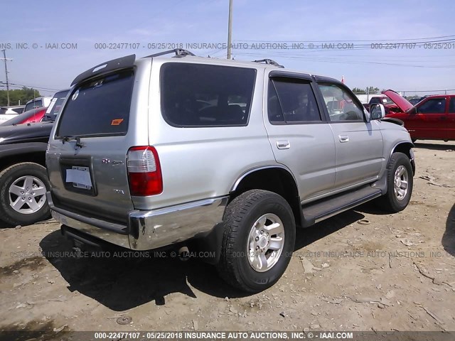 JT3HN86R9Y0289470 - 2000 TOYOTA 4RUNNER SR5 SILVER photo 4