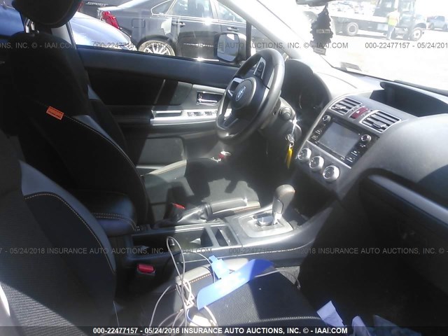 JF2GPABC7G8345725 - 2016 SUBARU CROSSTREK PREMIUM თაფლისფერი ფოტო 5