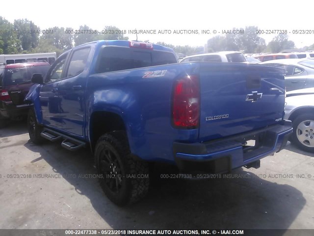 1GCPTDE17J1175792 - 2018 CHEVROLET COLORADO Z71 BLUE photo 3