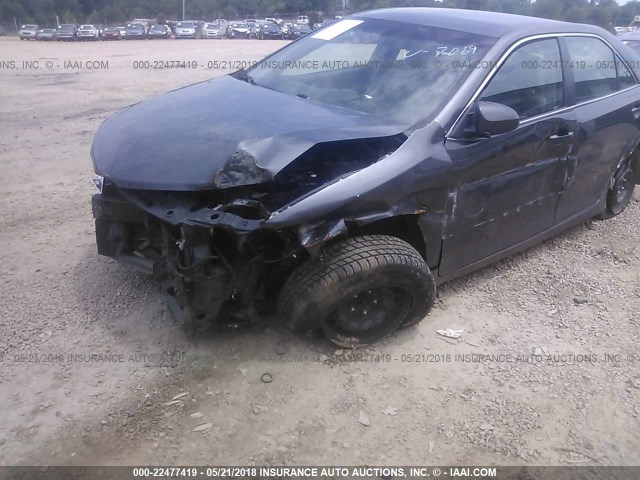 4T1BF1FK2EU737069 - 2014 TOYOTA CAMRY L/SE/LE/XLE 灰色 照片 6