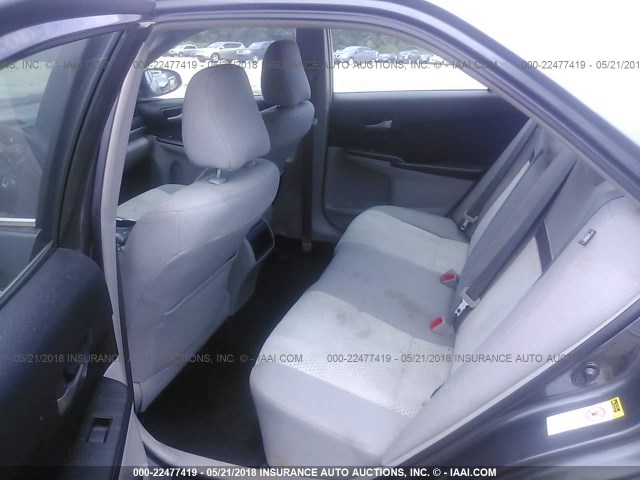 4T1BF1FK2EU737069 - 2014 TOYOTA CAMRY L/SE/LE/XLE 灰色 照片 8