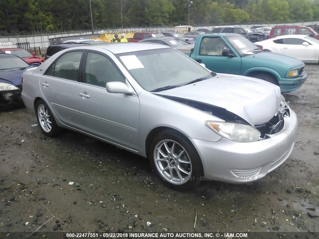 4T1BE32K56U104216 - 2006 TOYOTA CAMRY LE/XLE/SE ვერცხლისფერი ფოტო 1