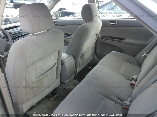 4T1BE32K15U989187 - 2005 TOYOTA CAMRY LE/XLE/SE 金色 照片 8