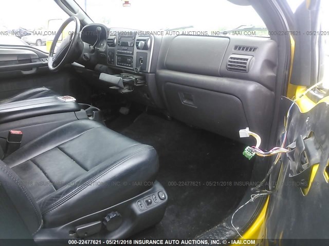 1FTSW21P96EA26641 - 2006 FORD F250 SUPER DUTY YELLOW photo 5