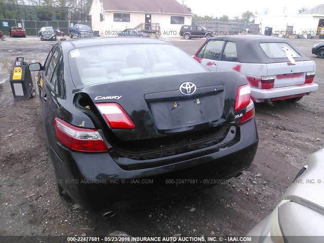 4T1BK46KX7U555300 - 2007 TOYOTA CAMRY NEW GENERAT LE/XLE/SE BLACK photo 6