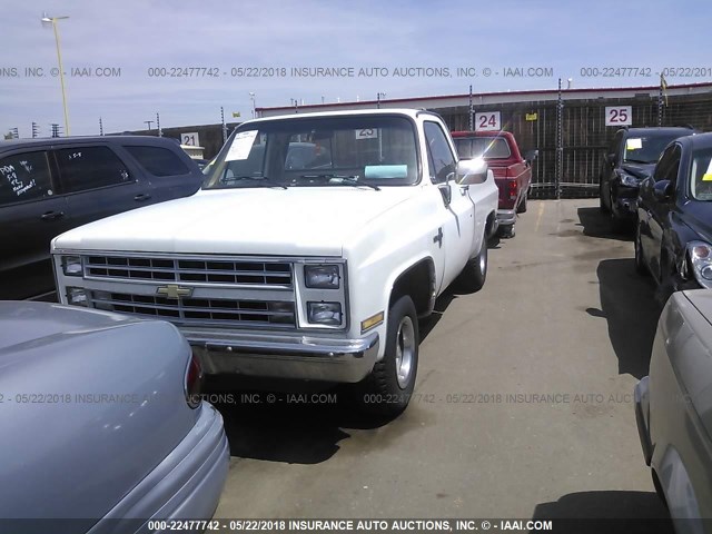 1GCER14KXHS126296 - 1987 CHEVROLET R10 WHITE photo 2