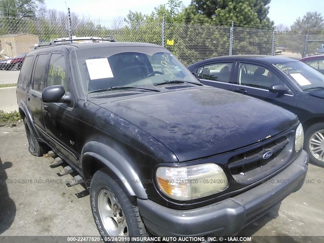 1FMZU73E4YZA40239 - 2000 FORD EXPLORER XLT BLACK photo 1