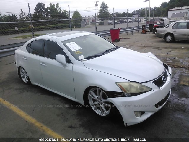 JTHBK262472033121 - 2007 LEXUS IS 250 WHITE photo 1