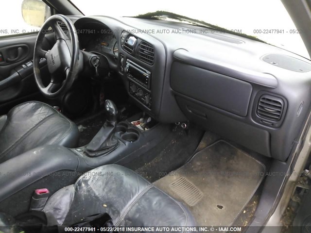 1GKDT13W1X2516532 - 1999 GMC JIMMY 棕色 照片 5