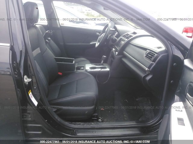 4T1BF1FK0DU725159 - 2013 TOYOTA CAMRY L/SE/LE/XLE 黑色 照片 5