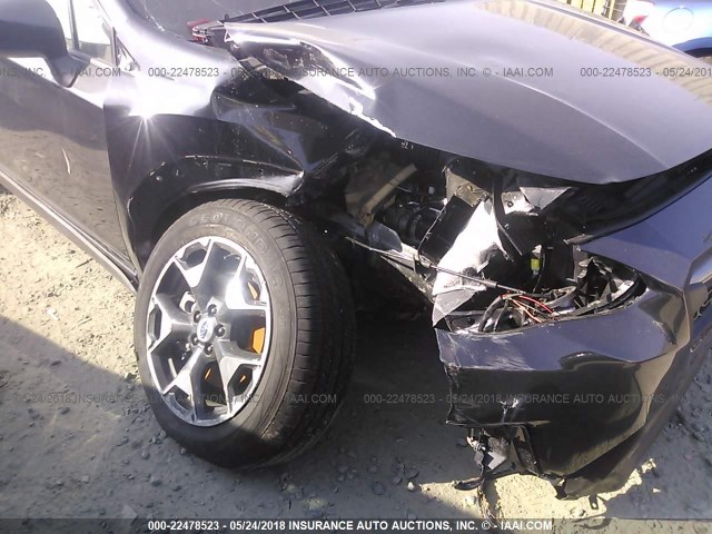 JF2GTADC9J8252401 - 2018 SUBARU CROSSTREK PREMIUM Negro foto 6