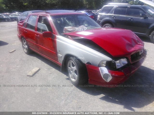 YV1LS537XW1498962 - 1998 VOLVO S70 T5 TURBO RED photo 1