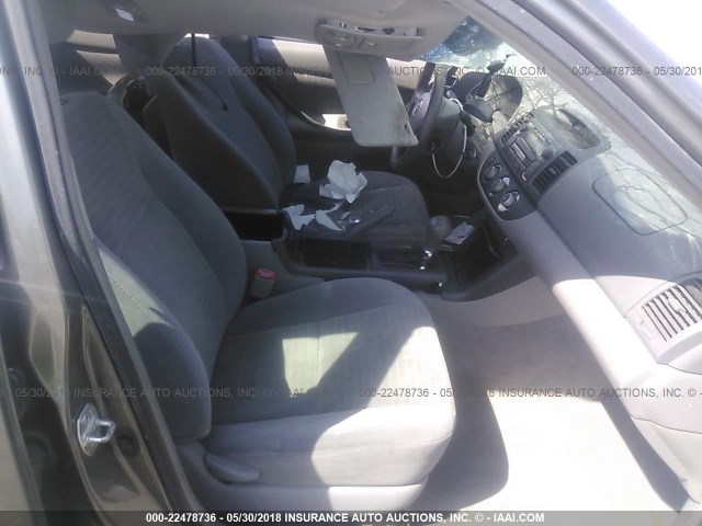 4T1BE32K66U737100 - 2006 TOYOTA CAMRY LE/XLE/SE ნაცრისფერი ფოტო 5