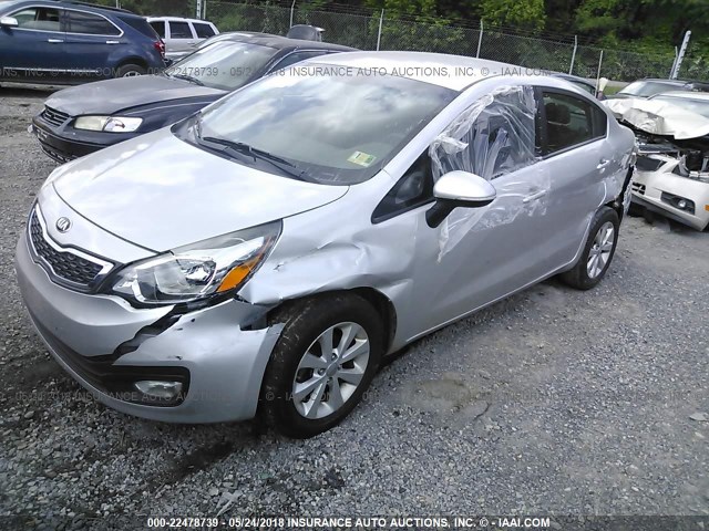 KNADN4A39D6242367 - 2013 KIA RIO EX/SX SILVER photo 2