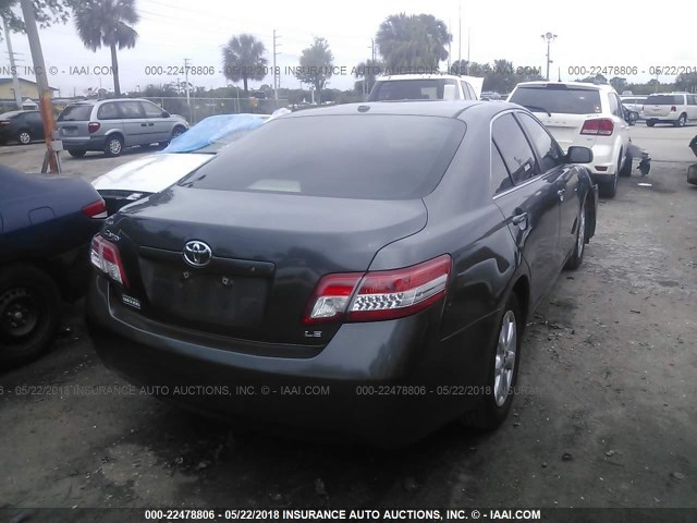 4T1BF3EK7AU568335 - 2010 TOYOTA CAMRY SE/LE/XLE 灰色 照片 4
