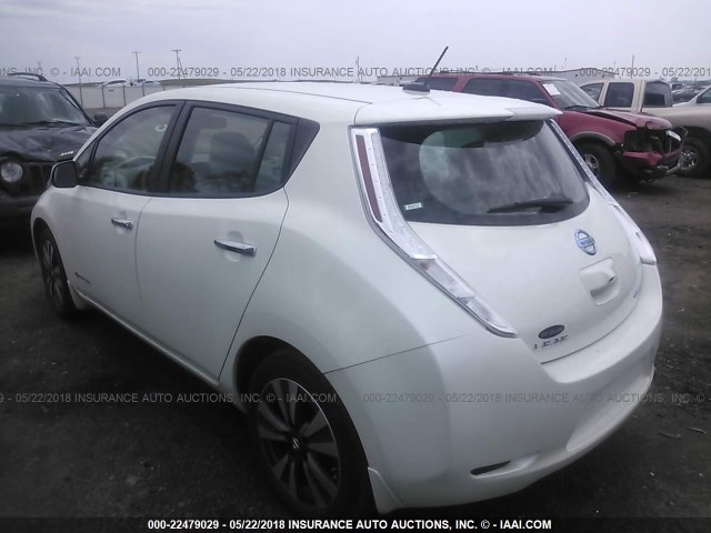 1N4BZ0CP1GC309885 - 2016 NISSAN LEAF SV/SL WHITE photo 3