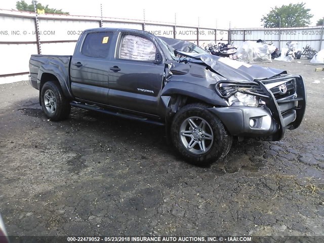 5TFLU4ENXDX078117 - 2013 TOYOTA TACOMA DOUBLE CAB GRAY photo 1