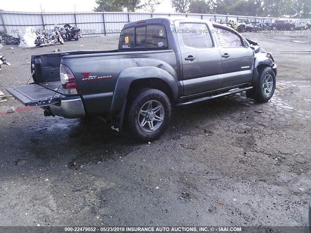 5TFLU4ENXDX078117 - 2013 TOYOTA TACOMA DOUBLE CAB GRAY photo 4