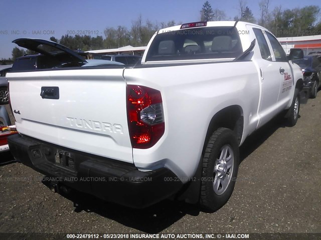 5TFUM5F19EX058349 - 2014 TOYOTA TUNDRA DOUBLE CAB SR/SR5 WHITE photo 4