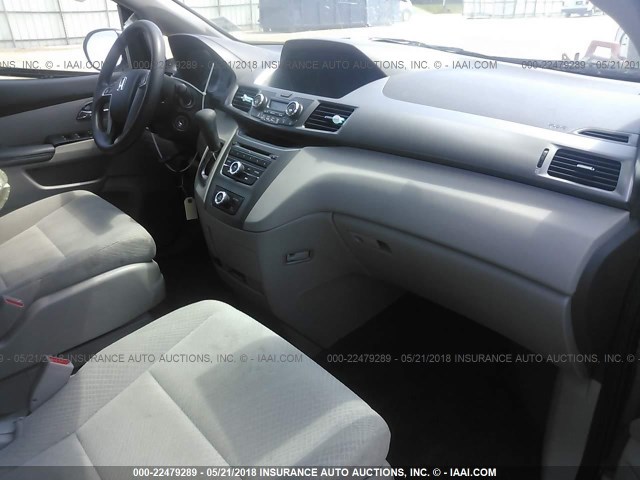 5FNRL5H20GB065069 - 2016 HONDA ODYSSEY LX GRAY photo 5