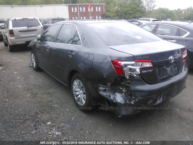4T1BF1FK9CU191710 - 2012 TOYOTA CAMRY SE/LE/XLE GRAY photo 3