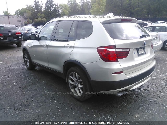 5UXWX7C58BL734665 - 2011 BMW X3 XDRIVE35I SILVER photo 3