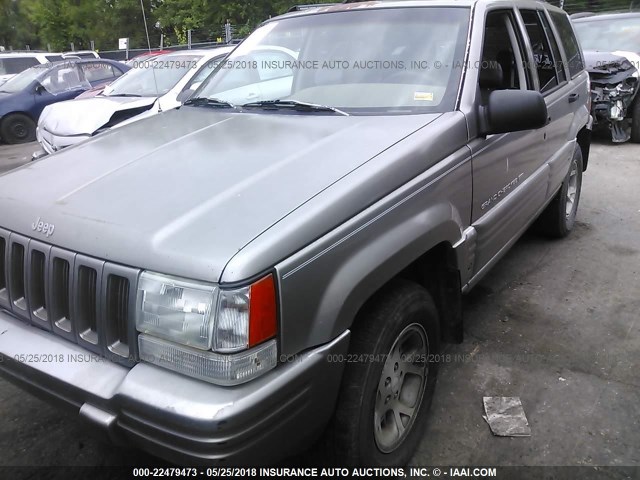 1J4GZ78Y7VC556944 - 1997 JEEP GRAND CHEROKEE LIMITED/ORVIS SILVER photo 2