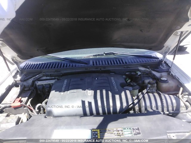 5LMFU27R93LJ37495 - 2003 LINCOLN NAVIGATOR WHITE photo 10