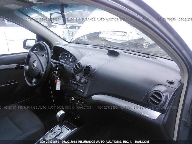 KL1TD5DEXAB107400 - 2010 CHEVROLET AVEO LS/LT GRAY photo 5