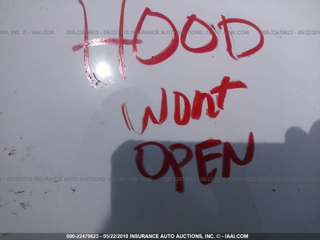 4T1BF1FK9HU287814 - 2017 TOYOTA CAMRY LE/XLE/SE/XSE WHITE photo 10