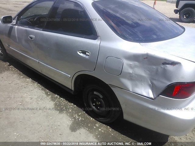 JH4DB76561S000600 - 2001 ACURA INTEGRA LS SILVER photo 6