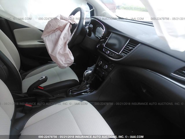 KL4CJESB5HB110848 - 2017 BUICK ENCORE PREFERRED RED photo 5