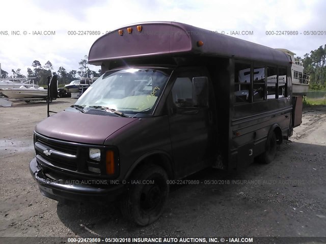 1GBHG31R1W1002991 - 1998 CHEVROLET EXPRESS G3500  BROWN photo 2