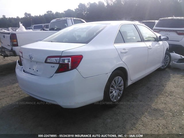 4T1BF1FK6DU644828 - 2013 TOYOTA CAMRY L/SE/LE/XLE 白色 照片 4