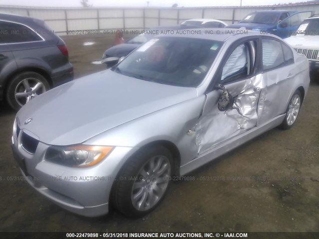 WBAVC73577KP33462 - 2007 BMW 328 XI SULEV SILVER photo 2