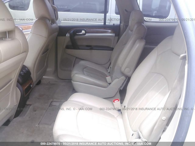 5GAER23748J289150 - 2008 BUICK ENCLAVE CXL Champagne photo 8