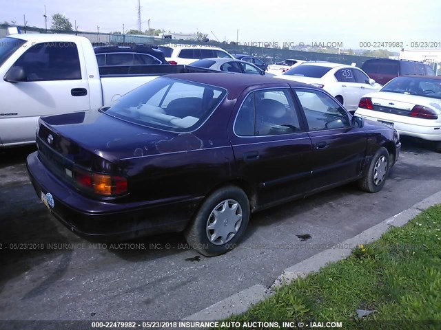 4T1SK11E9NU019502 - 1992 TOYOTA CAMRY DLX PURPLE photo 4